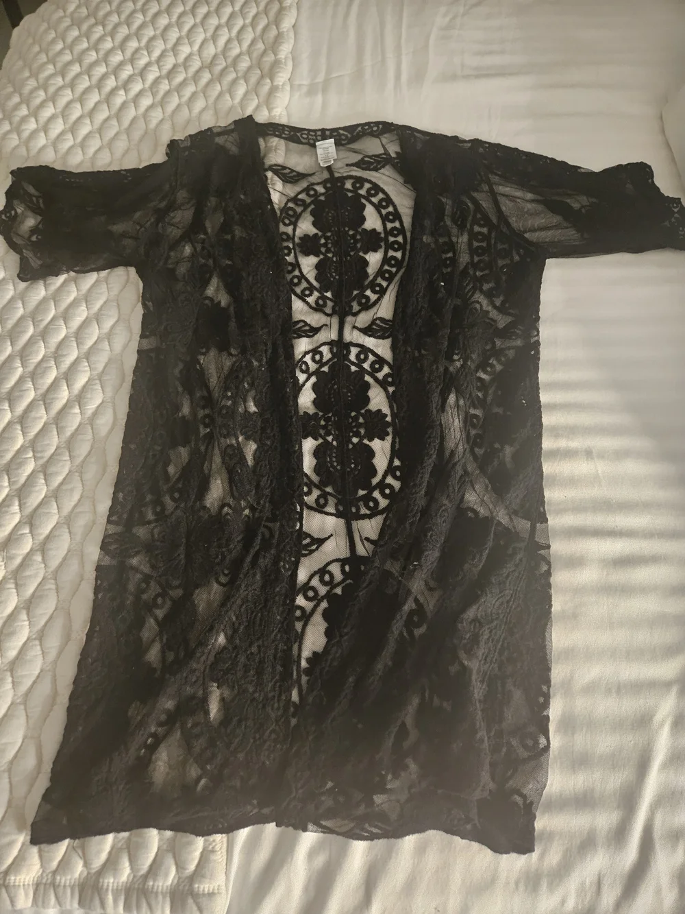 NWOT Black Sheer Lace Long Kimono Cover-Up